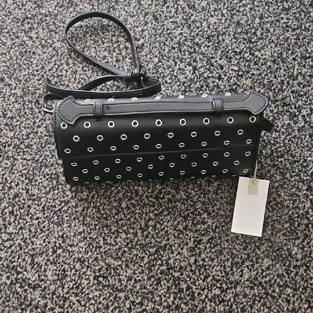 Moda Luxe Black Crossbody Bag with Silver Accents